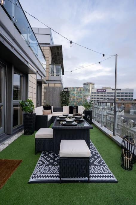 Penthouse Noir - Wyndale Living - Central Bham 2Br Birmingham Exteriör bild