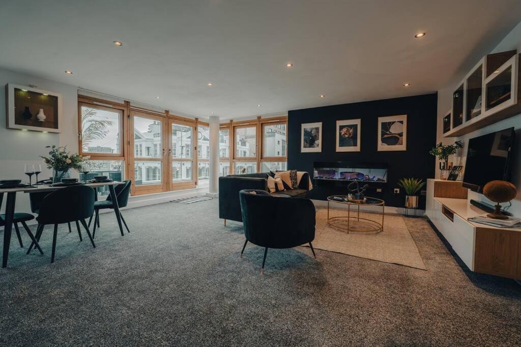 Penthouse Noir - Wyndale Living - Central Bham 2Br Birmingham Exteriör bild